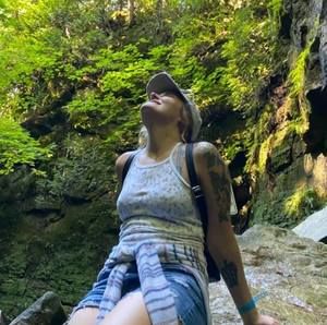 Meet your Posher, Grace